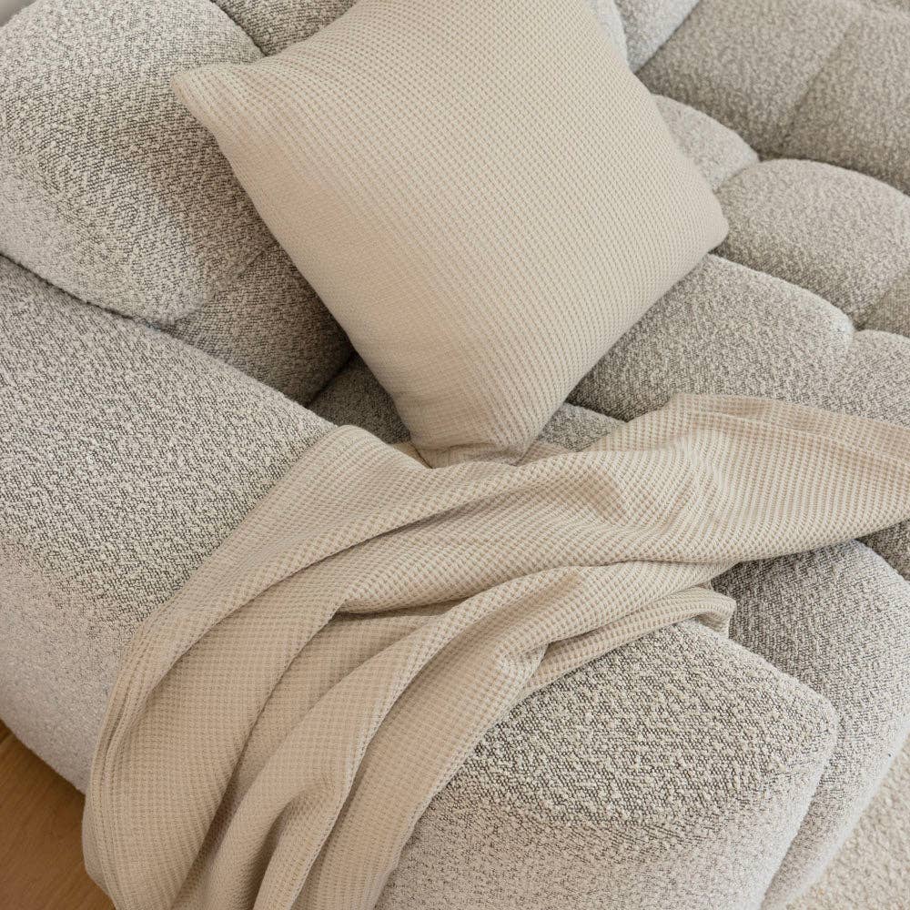 Milo Waffle Throw: Chai