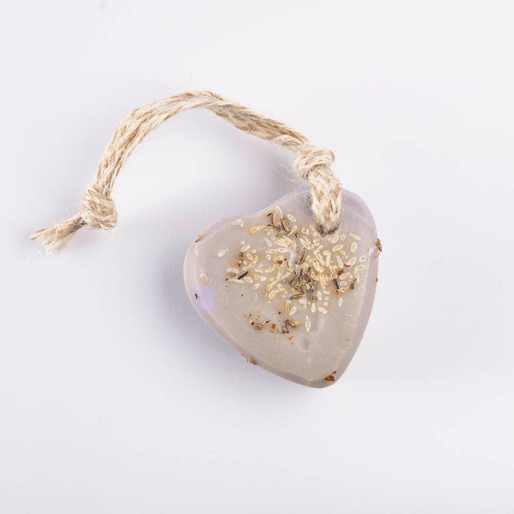 Heart Shaped Soap: Rose geranium & cederwood