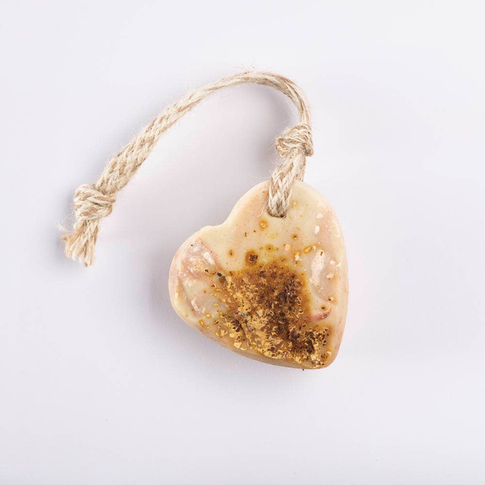 Heart Shaped Soap: Rose geranium & cederwood