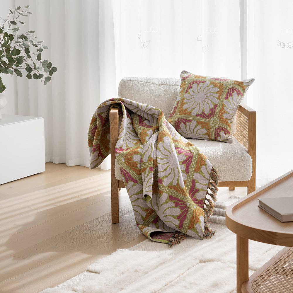 Zinnia Throw Blanket: Sorbet