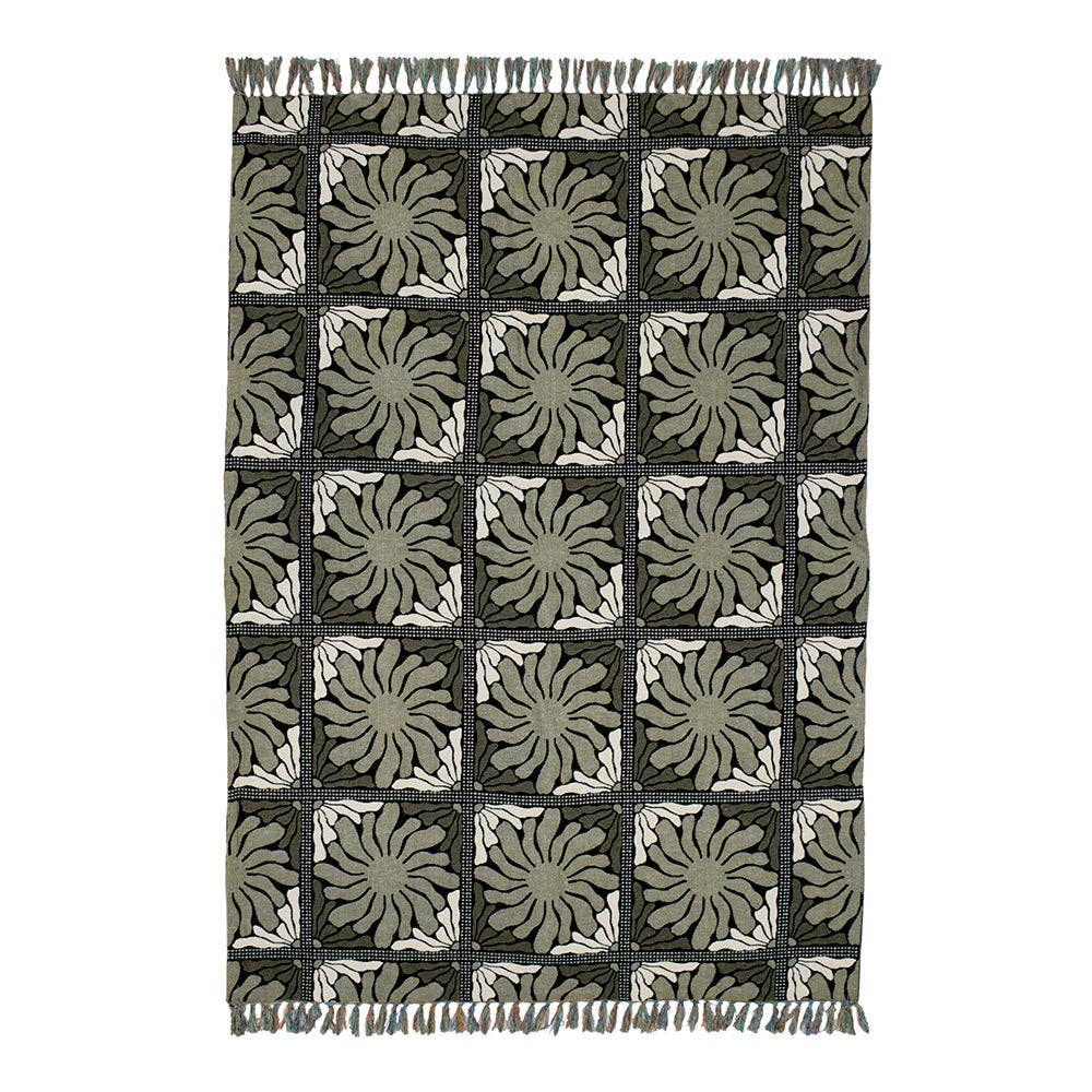 Zinnia Throw Blanket: Sorbet