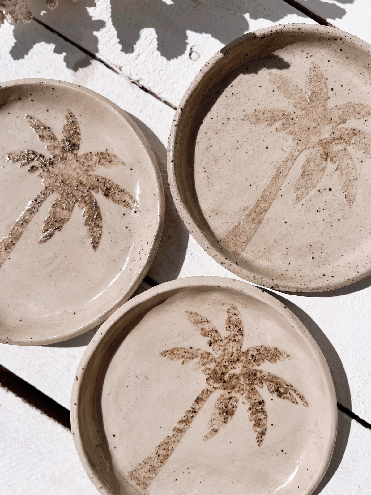 Soleil palm tree plate | sand