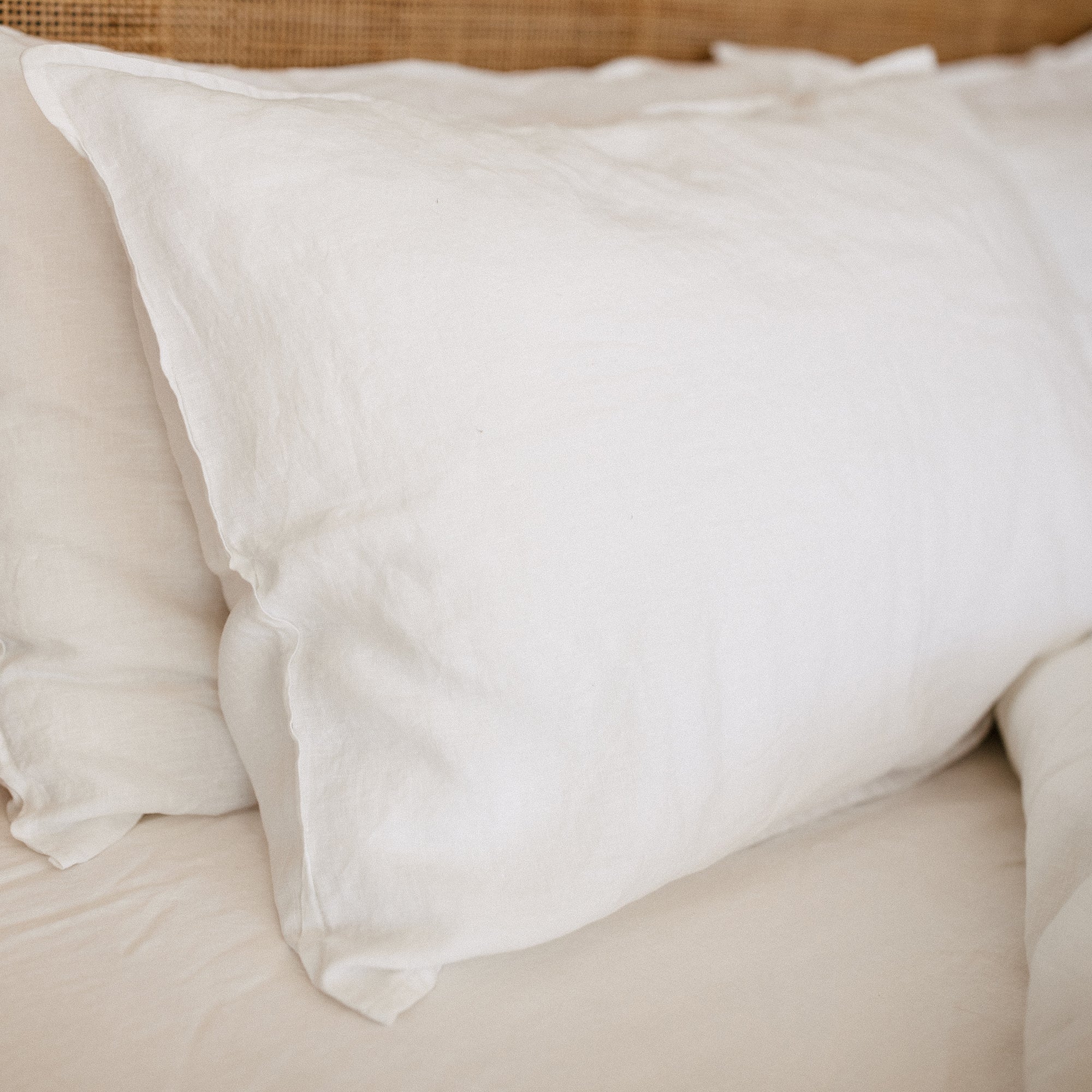 'Crisp White' Sheet Set